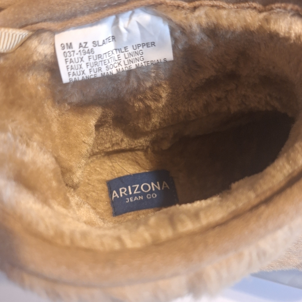 Arizona Jean Company Tan Faux Fur Slippers - Picture 7 of 9